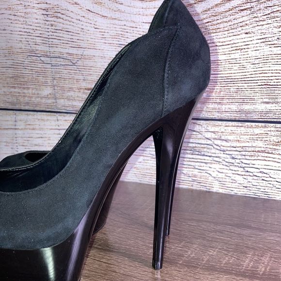 Truth or Dare Black Suede heels by Madonna size 6 - Picture 12 of 13